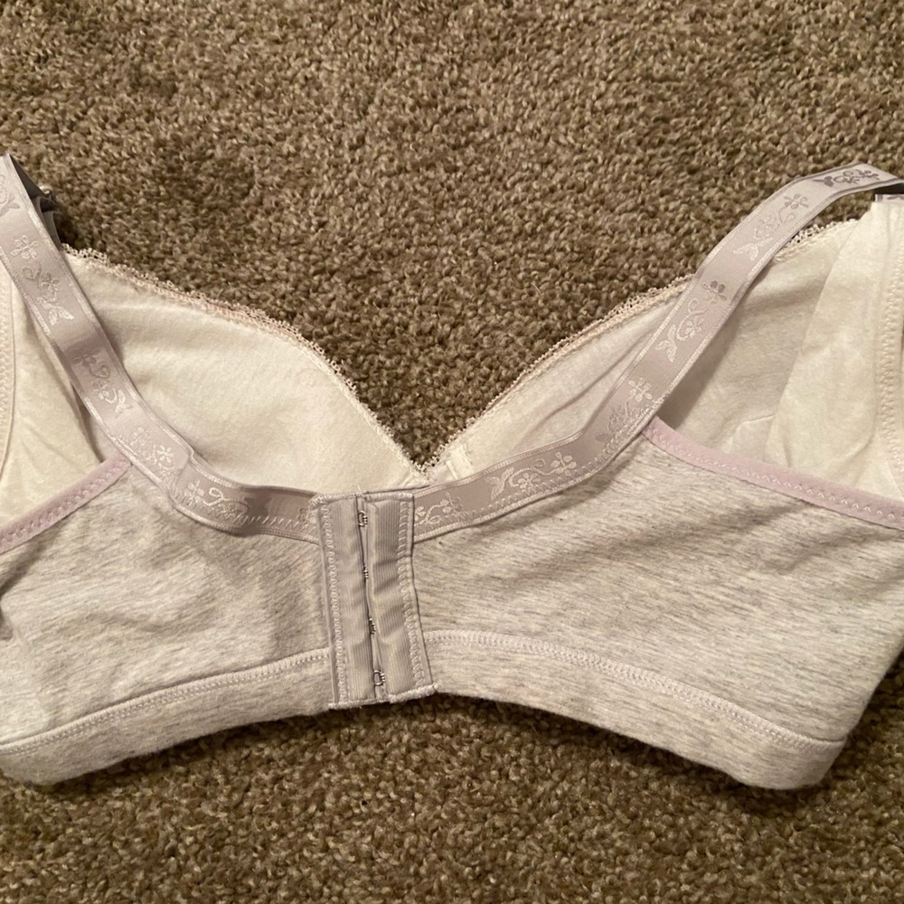 Women's Lace Trim Bras - Pink and Gray - Picture 7 of 13